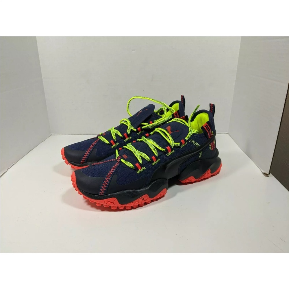 NWT Mens Puma Erupt Trail Running Shoes Sz 7 , Women’s Sz 8.5‎ Brand New